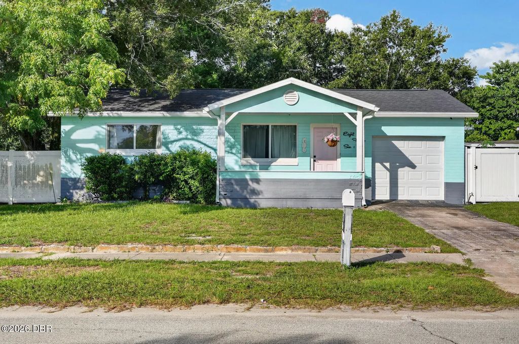 856 Berkshire Road, Daytona Beach