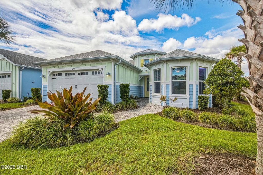 677 Landshark Boulevard, Daytona Beach