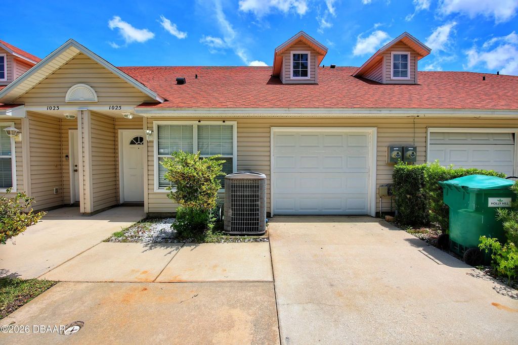 1025 Alabama Avenue, Holly Hill