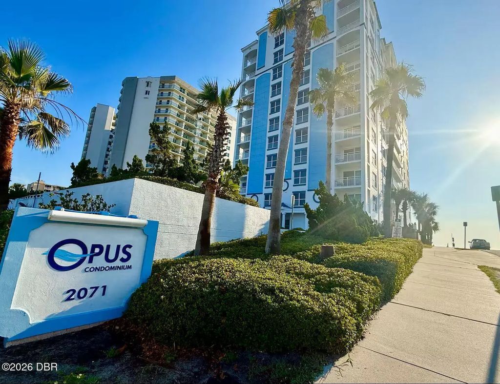 2071 S Atlantic Avenue, Daytona Beach Shores