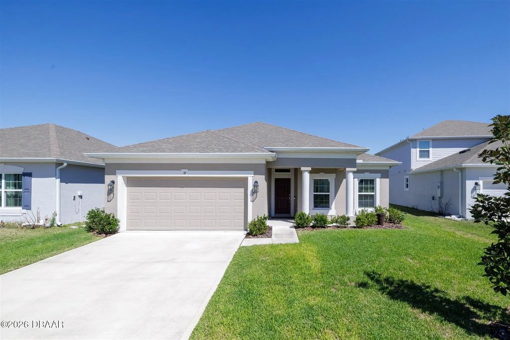 18 Oakleaf Way, Palm Coast