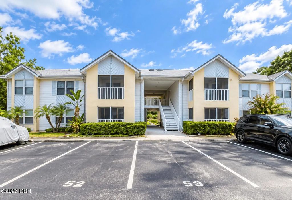 101 Bent Tree Drive, Daytona Beach