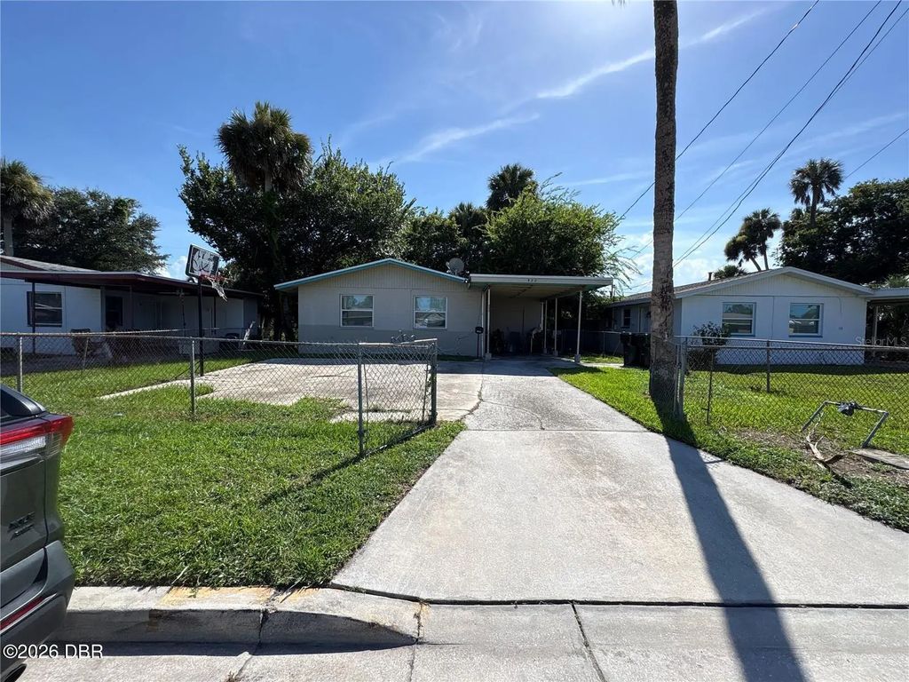 532 S Caroline Street, Daytona Beach