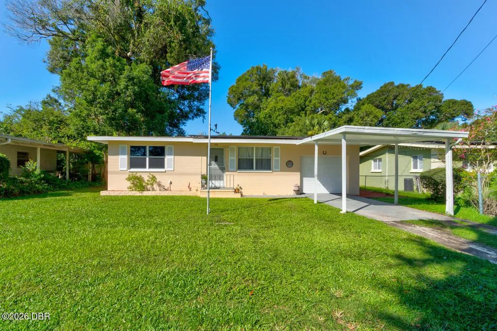 142 Center Street, Daytona Beach