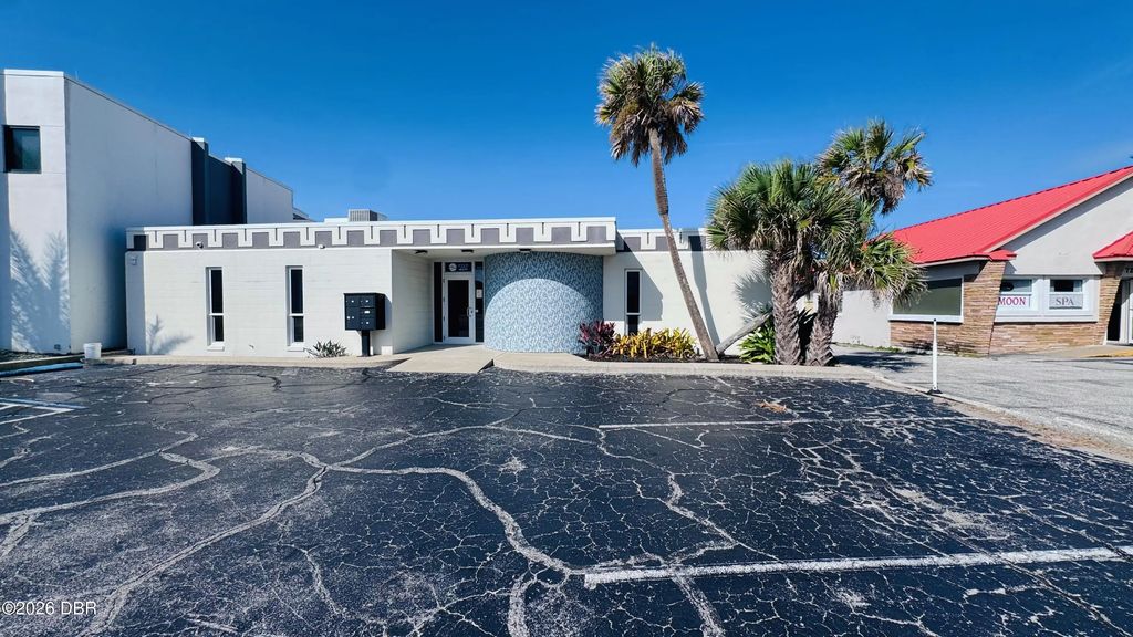 722 S Atlantic Avenue, Ormond Beach