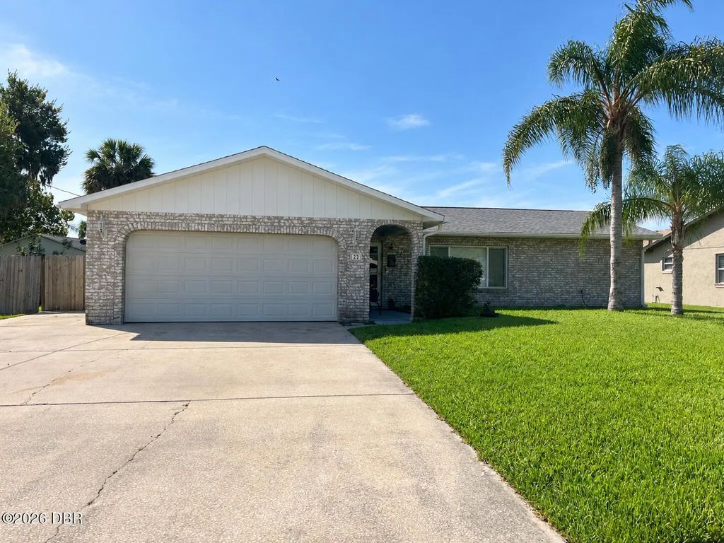 22 Laurel Oaks Circle, Ormond Beach