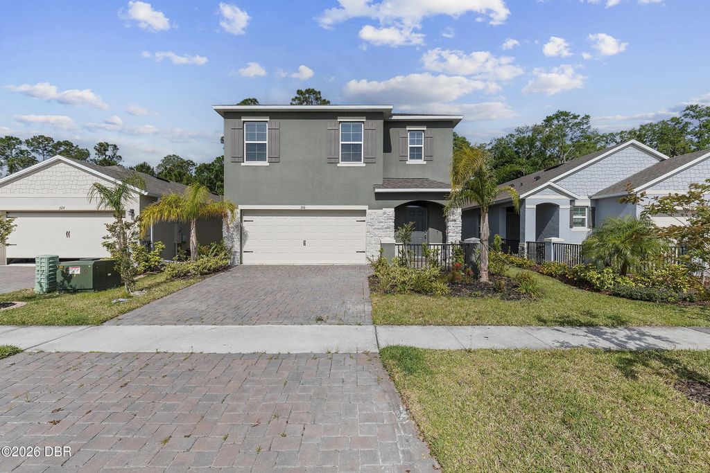 326 Caryota Court, New Smyrna Beach