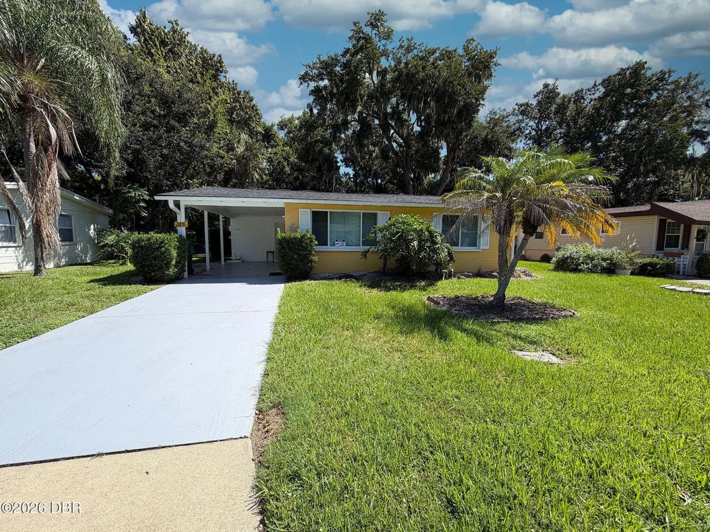 110 Mason Park Drive, Daytona Beach