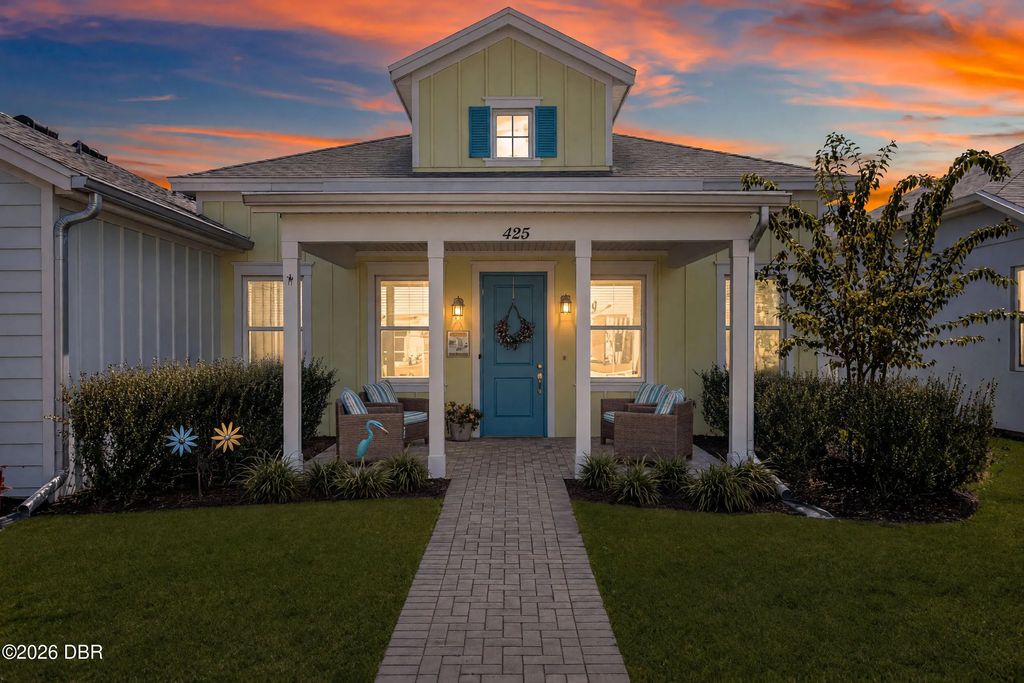 425 Gypsy Palace Lane, Daytona Beach