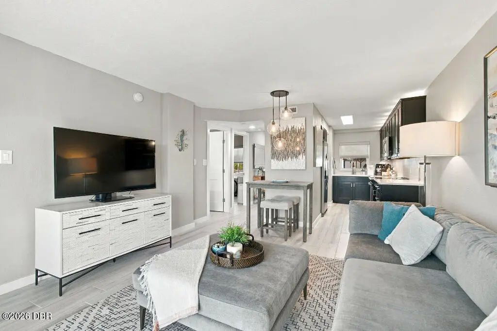 3170 Ocean Shore Boulevard, Ormond Beach