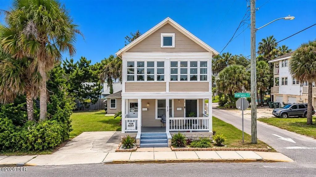 613 Harvey Avenue, Daytona Beach
