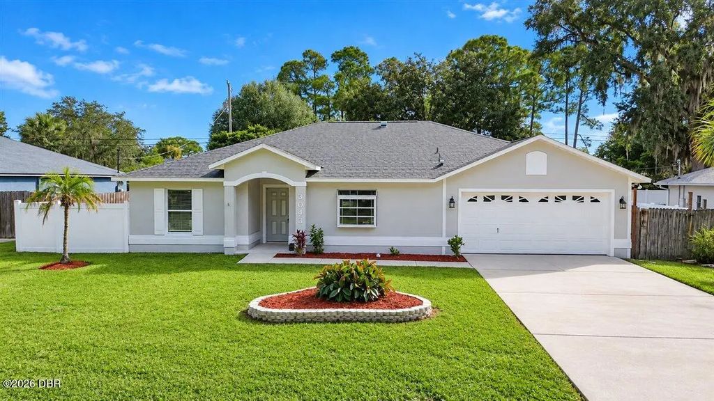 3043 Yule Tree Drive, Edgewater