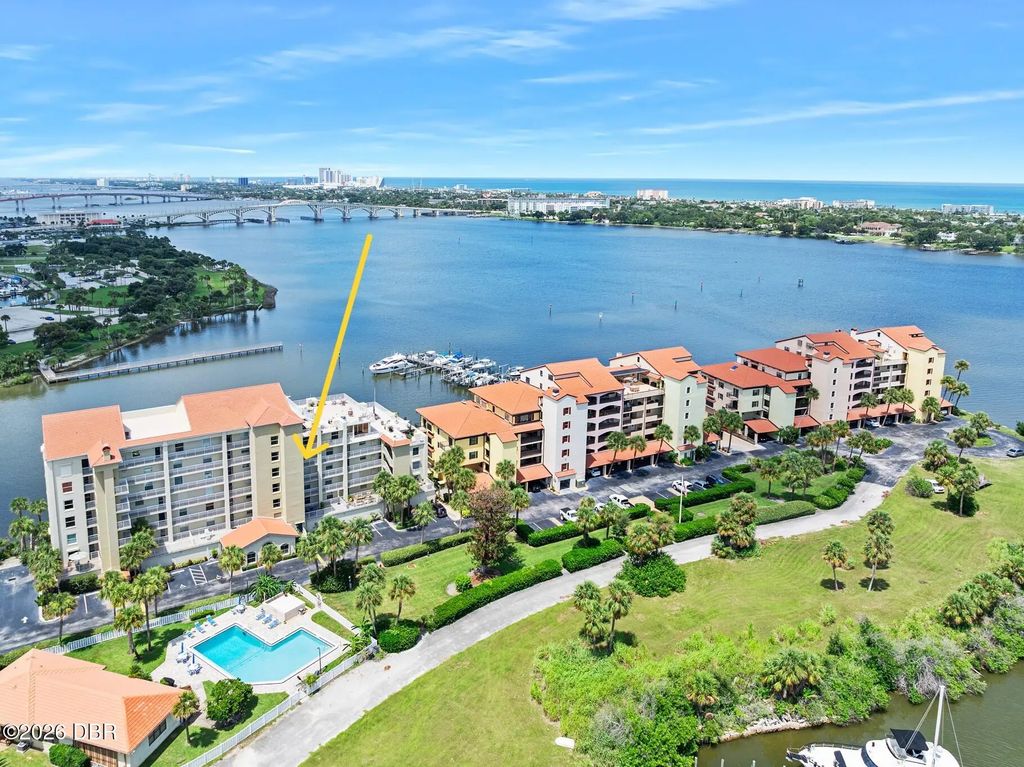 544 Marina Point Drive, Daytona Beach
