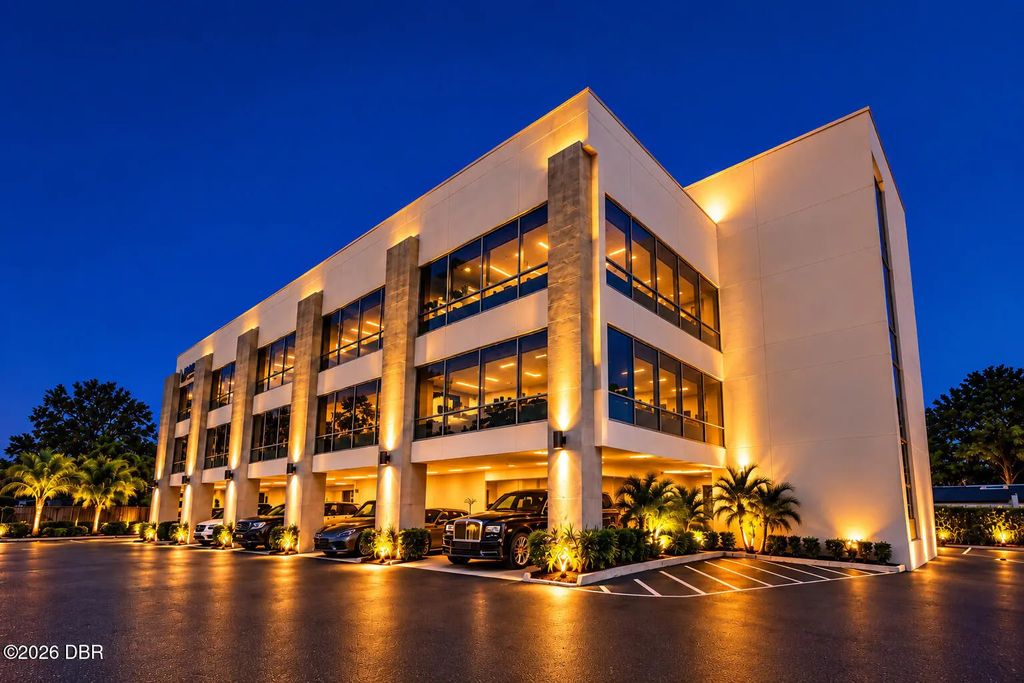 801 W Granada Boulevard, Ormond Beach