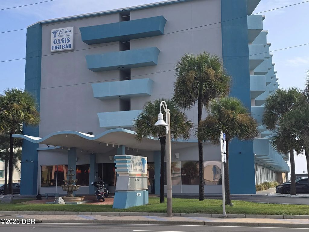 313 S Atlantic Avenue, Daytona Beach