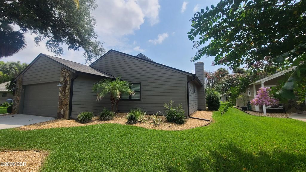 176 Gull Circle N, Daytona Beach