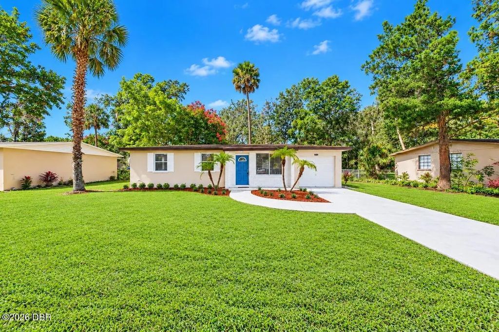 636 S Seneca Boulevard, Daytona Beach