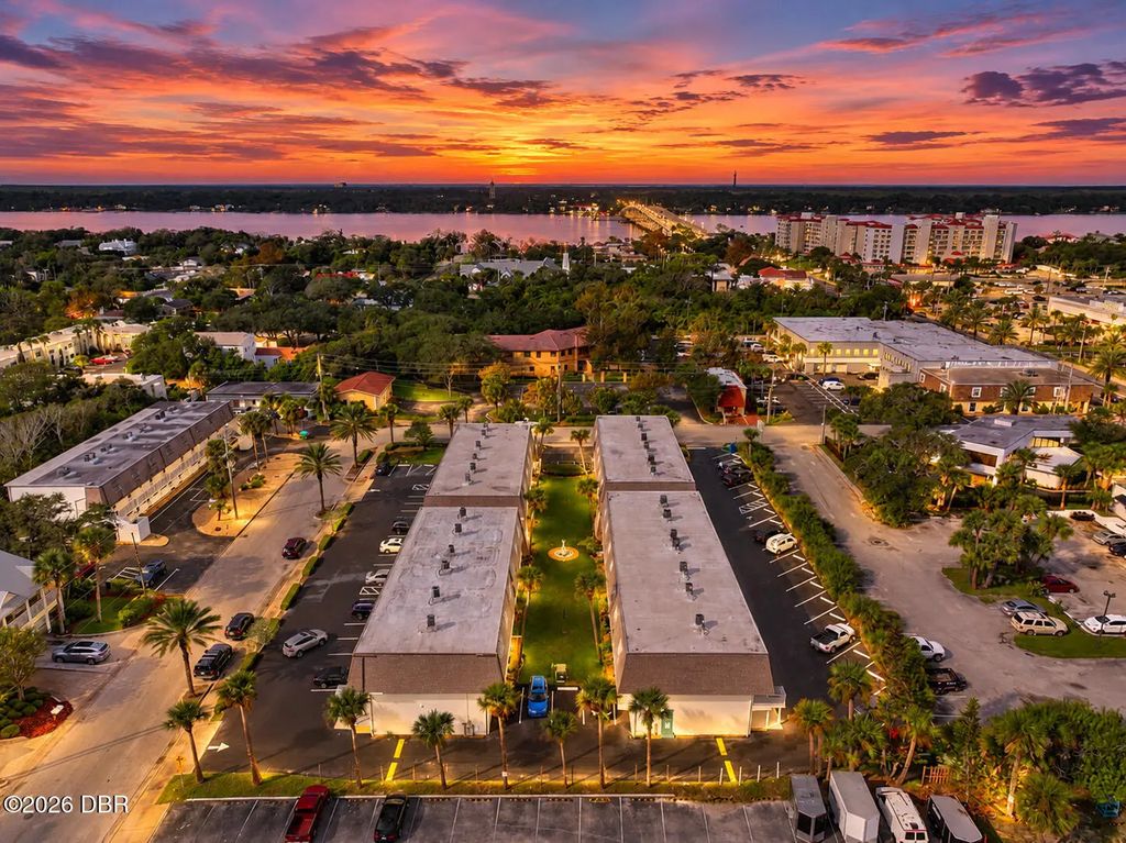 55 Vining Court, Ormond Beach