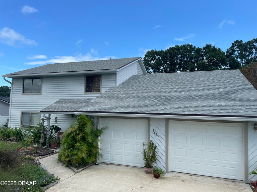 2615 Willow Oak Drive, Edgewater