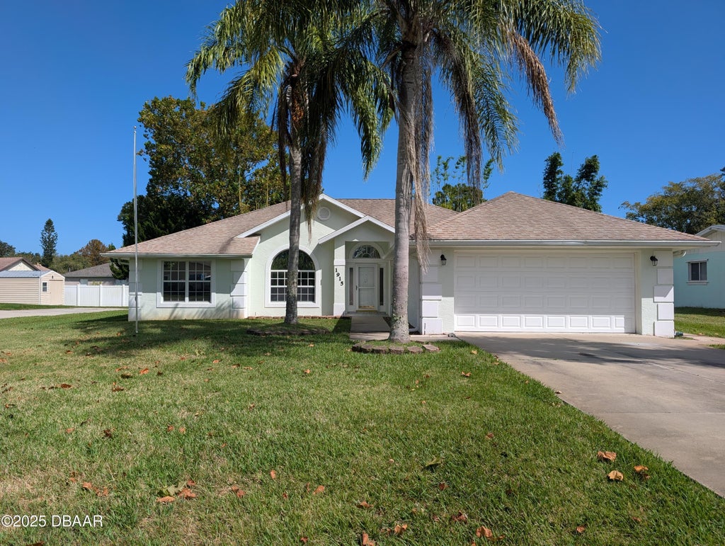 1915 Willow Oak Drive, Edgewater