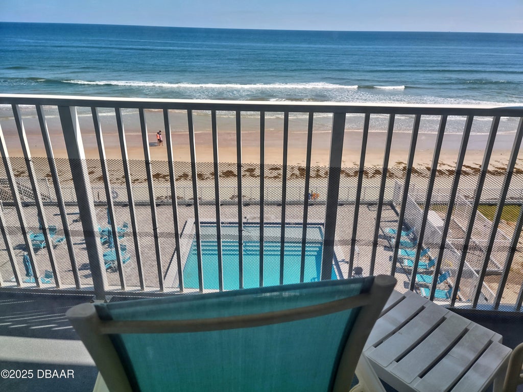 935 S Atlantic Avenue, Daytona Beach