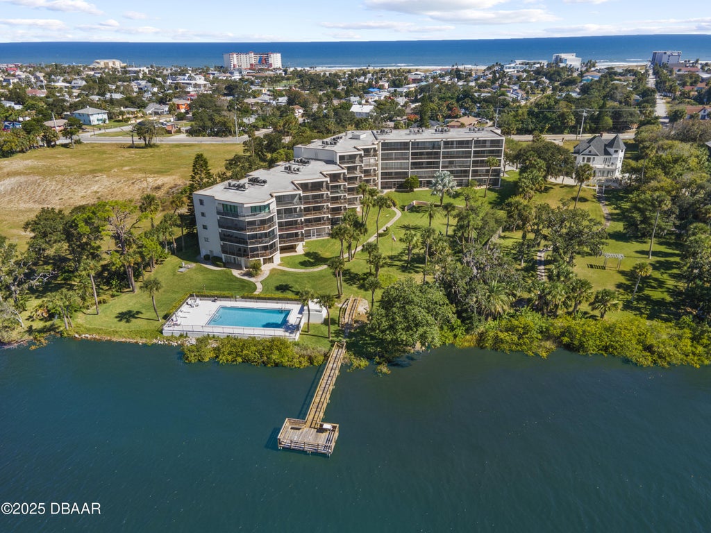 944 S Peninsula Drive, Daytona Beach