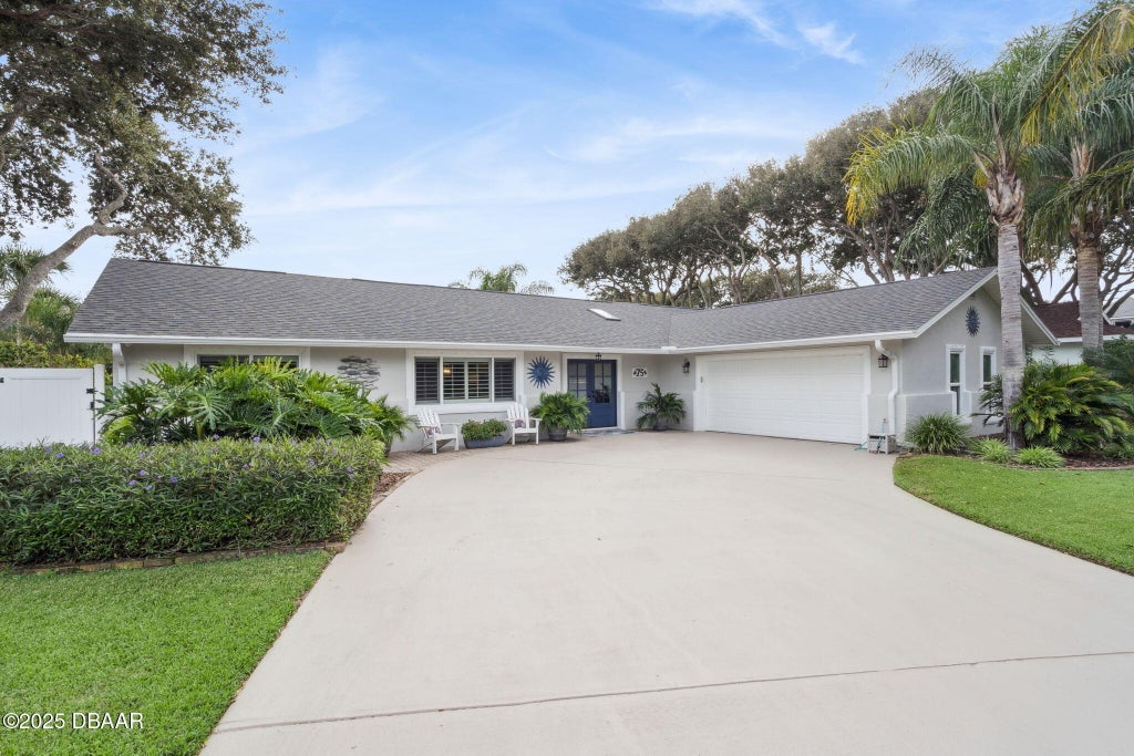 75 Calumet Avenue, Ponce Inlet