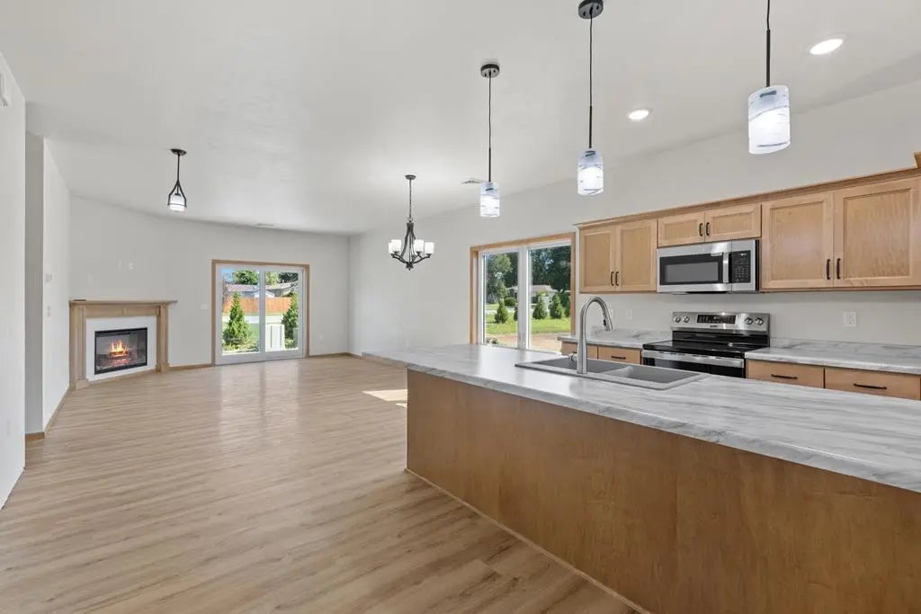 125 N 15th Dr, Sturgeon Bay