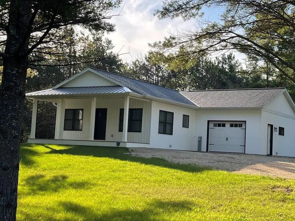 7810 Lake Haven Dr, Baileys Harbor