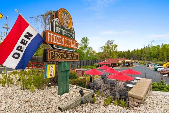 4054 Main St, Fish Creek