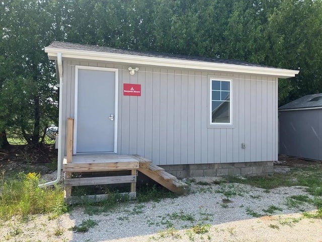 2613 Bay Shore Dr, Sister Bay