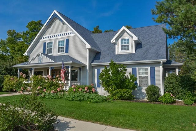 2428 S Bay Shore Dr, Sister Bay