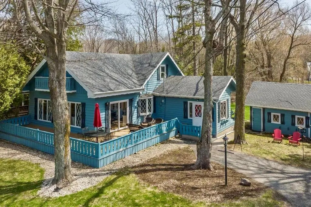 10826 N Bay Shore Dr, Sister Bay