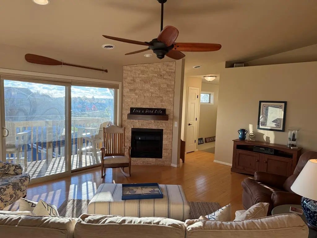 10481 E Stony Ridge Cr, Sister Bay