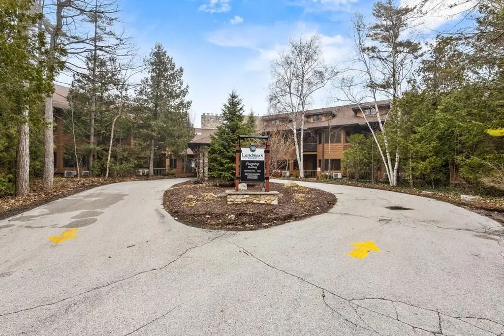 4908 Landmark Cir, Egg Harbor