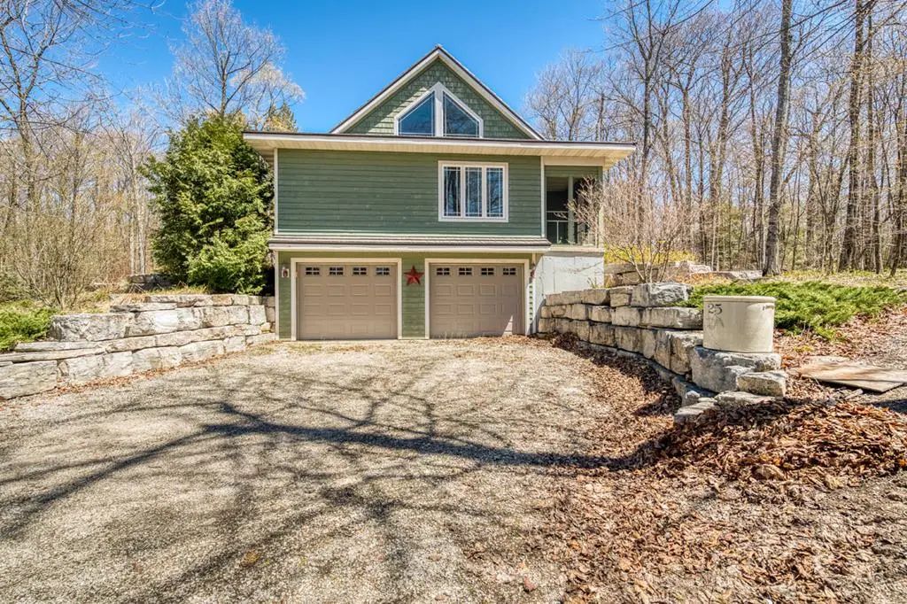 10866 Birchwood Dr, Sister Bay