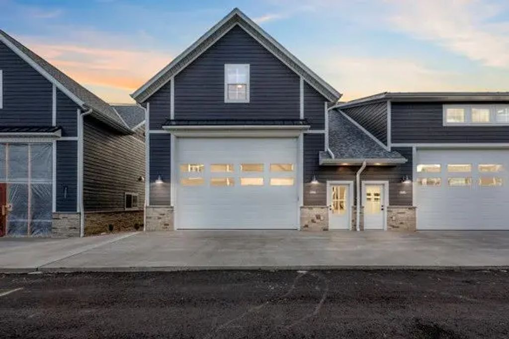 844 S 18th Ave, Sturgeon Bay