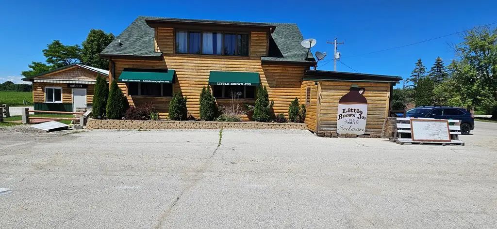 8952 County Rd C, Sturgeon Bay