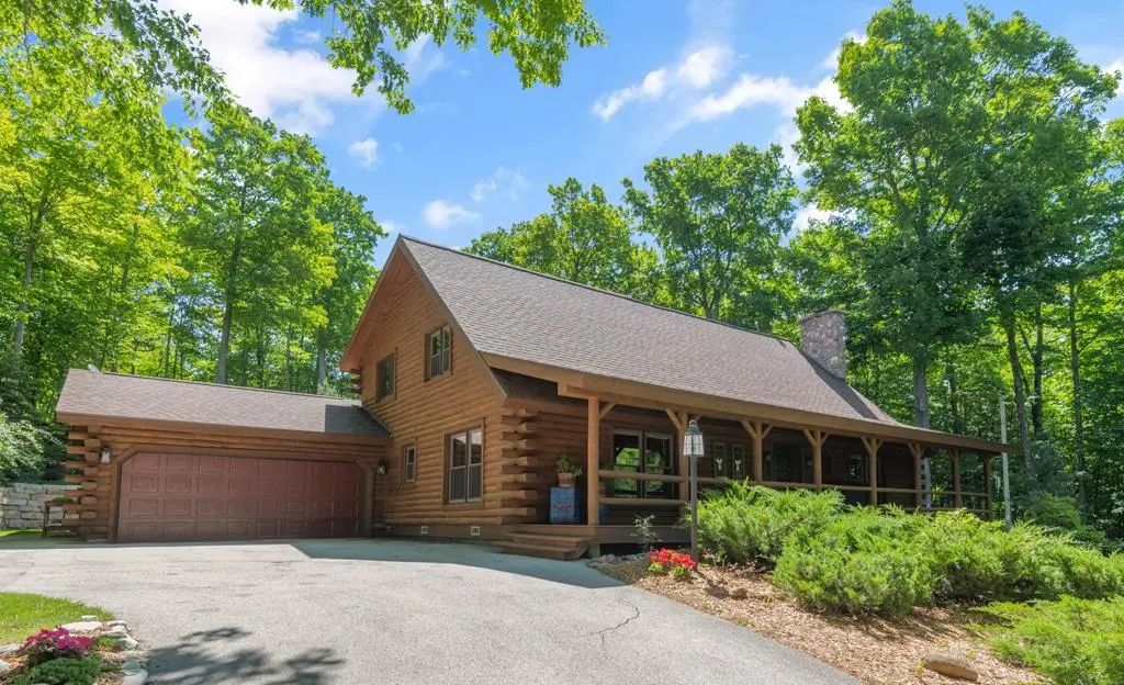 10848 Trillium Ln, Sister Bay