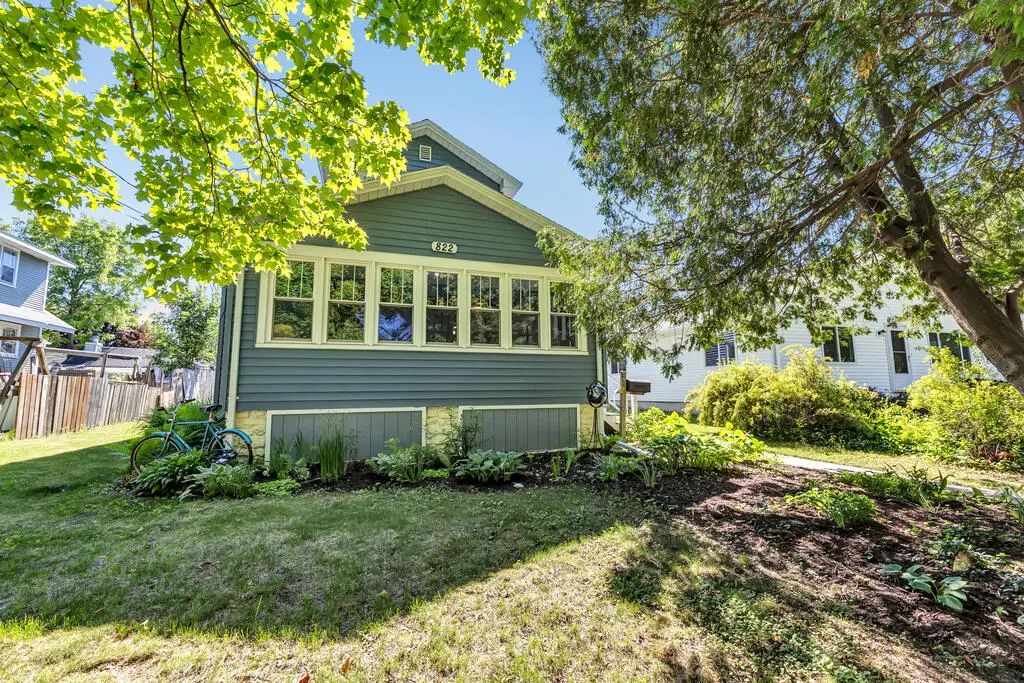 822 N 5th Ave, Sturgeon Bay