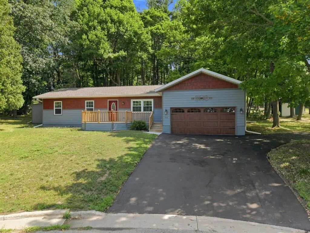 462 N 7th Pl, Sturgeon Bay