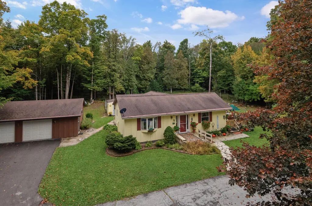 2889 Wilder Rd, Sister Bay
