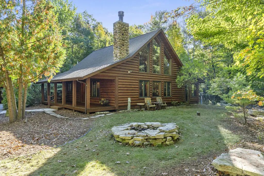 5922 Bluff Ledge Rd, Sturgeon Bay