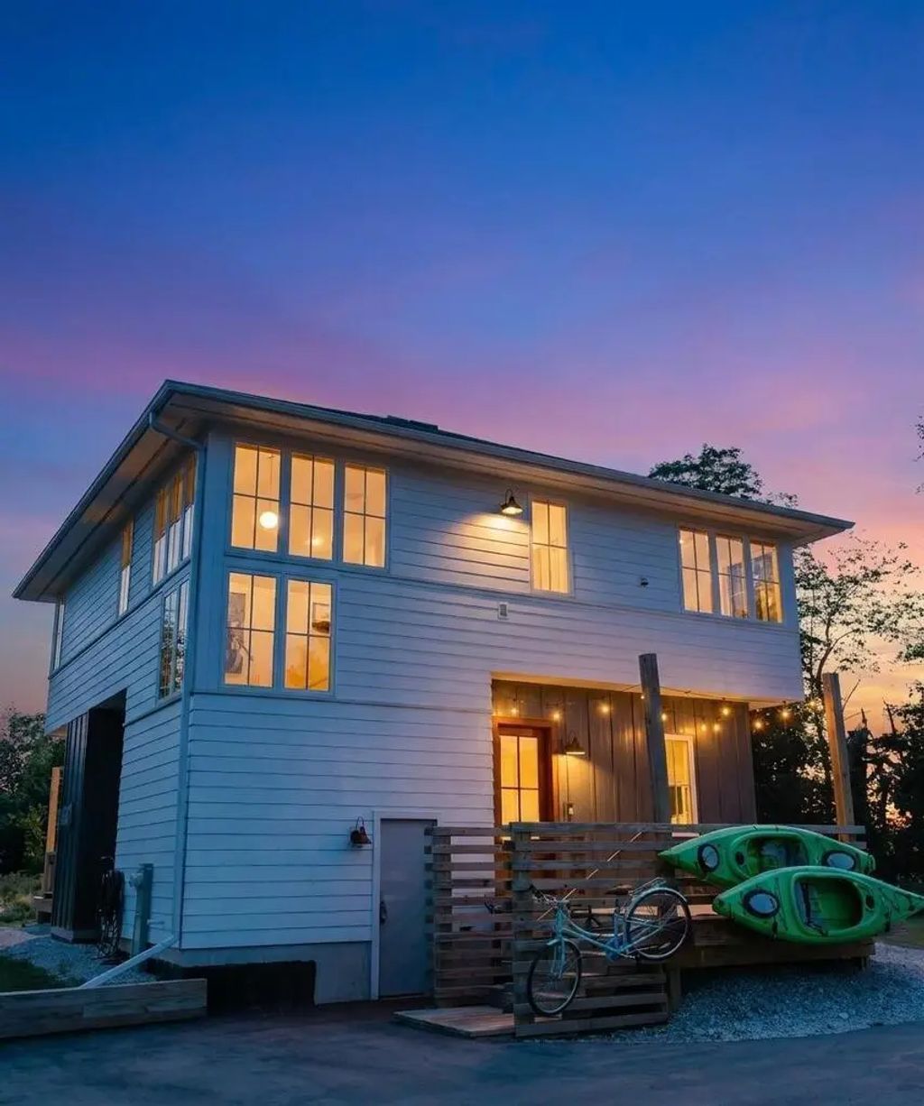 10405 Northwoods Dr, Sister Bay