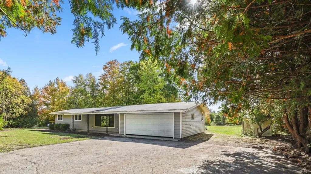 1803 County Rd Zz, Sister Bay