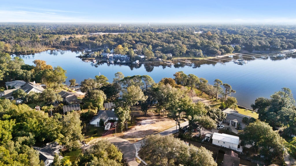 19 of 28 - 404 Seville Circle, Niceville, FL