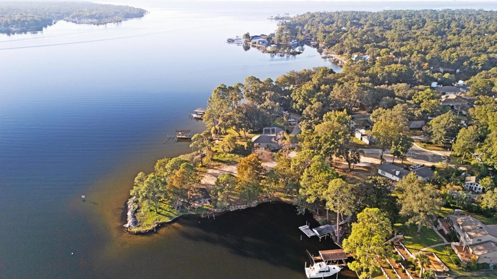 26 of 28 - 404 Seville Circle, Niceville, FL