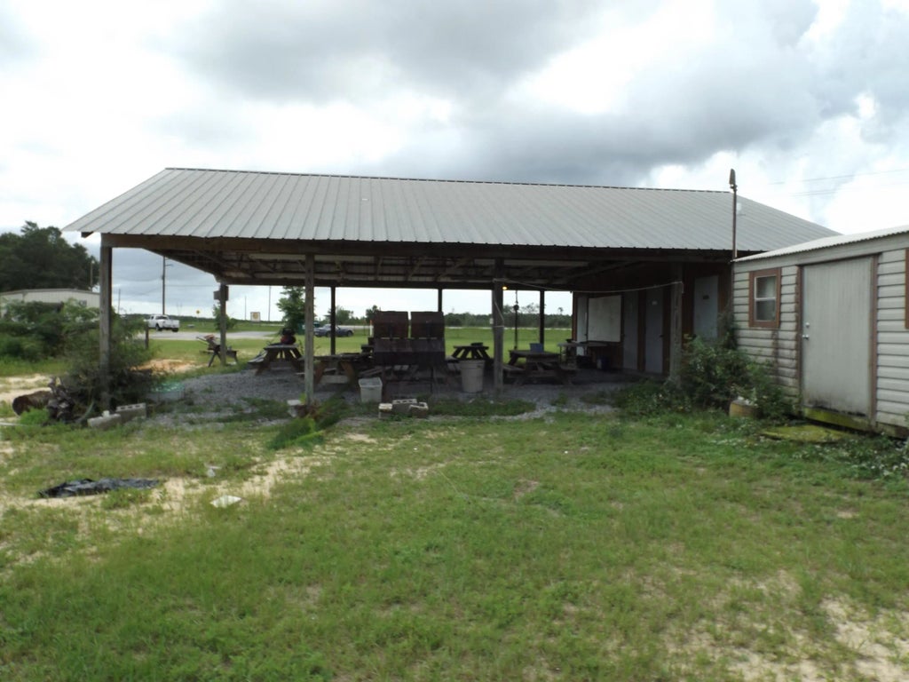 16 of 22 - 3985 E Us 90 Highway, Crestview, FL