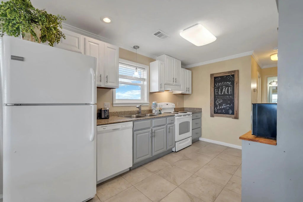 3 of 30 - 1006 Highway 98 Unit 131, Destin, FL