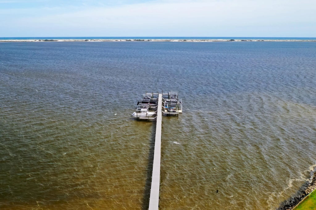 32 of 33 - 9389 Palmetto Ridge Court, Navarre, FL